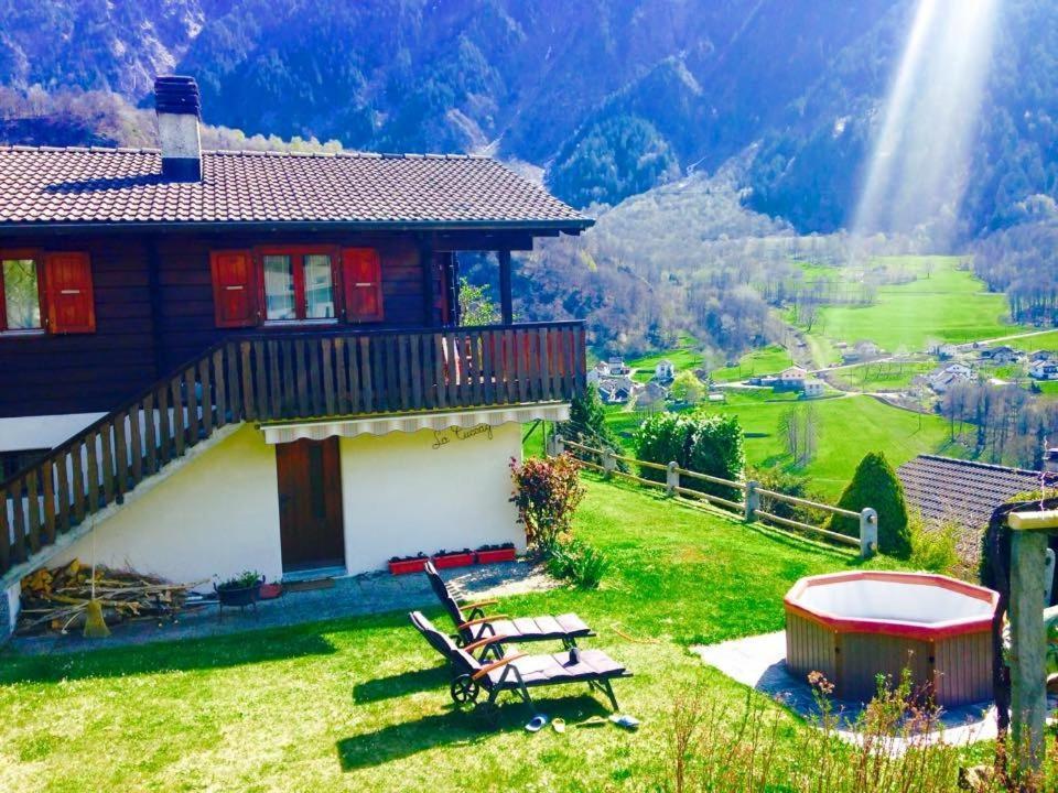 Modern Charme Studio In Chalet Villa Ponto Valentino Eksteriør billede